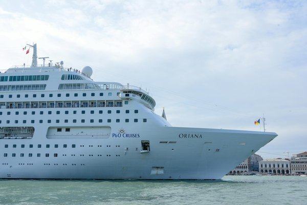 Reprendre les croisières après le Covid-19: est-ce sans risque?